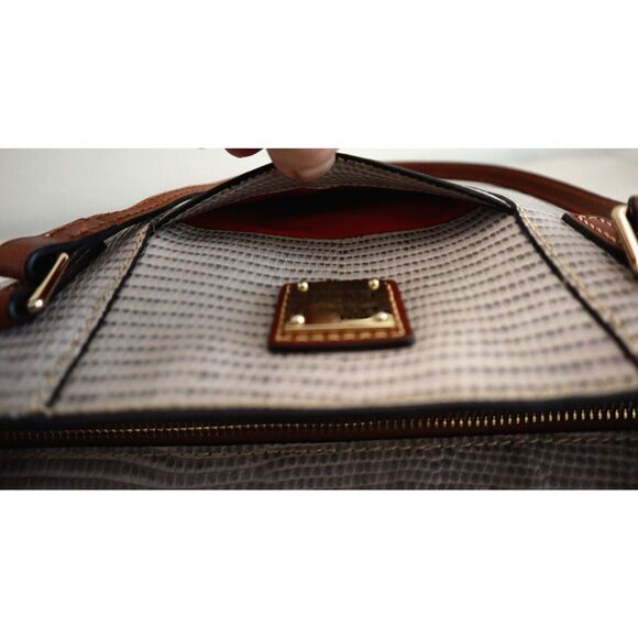 Dooney & Bourke Women's Gray Leather Embossed Lizard Lexington Tote Bag - Picture 12 of 15